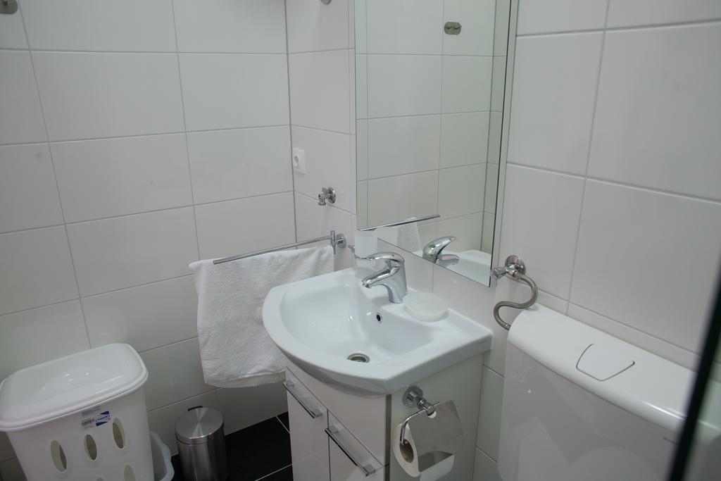 Apartments Svilan Trogir Room photo